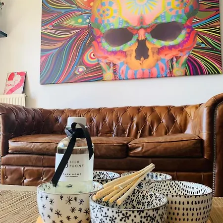 Luxe Paris Homestay szállás Courbevoie