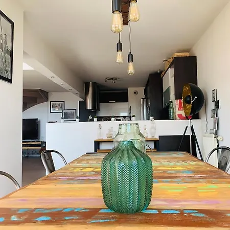 Luxe Paris Privatunterkunft Courbevoie