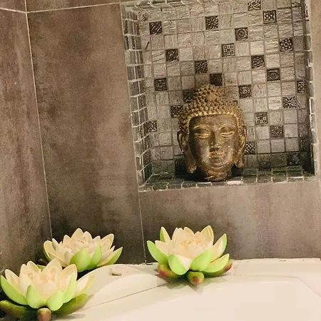 Luxe Paris * Courbevoie