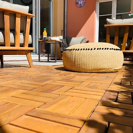 Luxe Paris Privatunterkunft Courbevoie