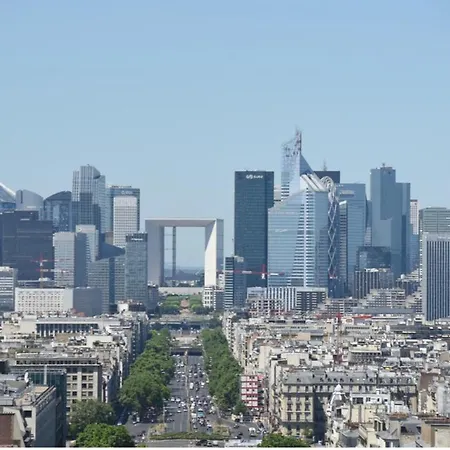 Luxe Paris * Courbevoie