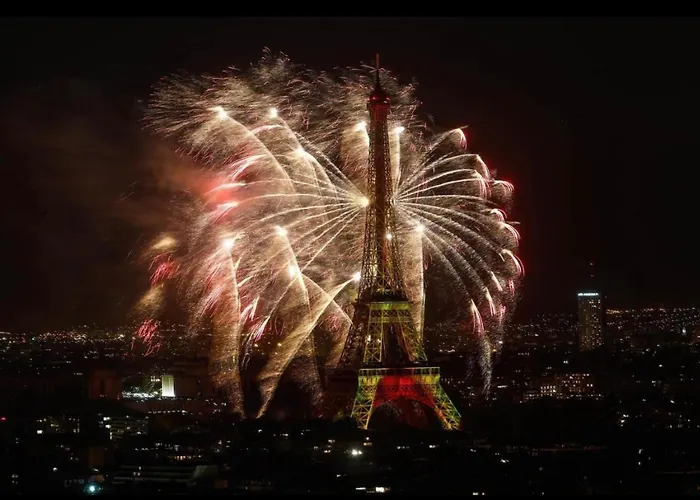 בית אירוח Luxe Paris קורבוו