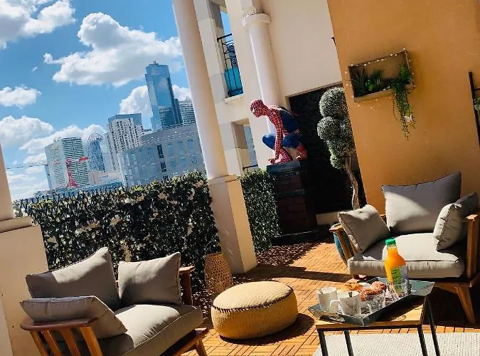 Luxe Paris * Courbevoie